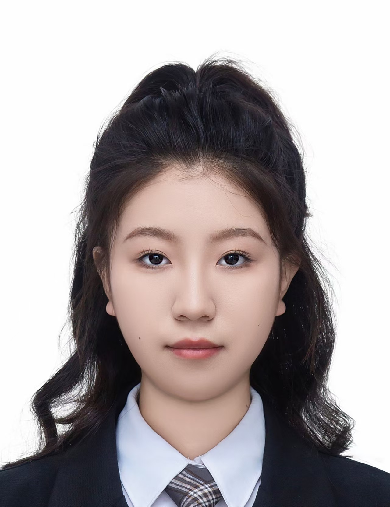 贾琪菲